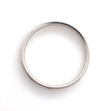 Load image into Gallery viewer, Platinum, 3mm Engraved Wedding Ring
