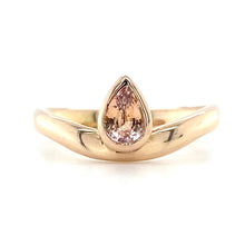 Load image into Gallery viewer, 18ct Red Gold, 0.59ct Champagne Sapphire Ring
