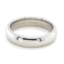 Load image into Gallery viewer, Platinum, 5mm Traditional Court Wedding Ring
