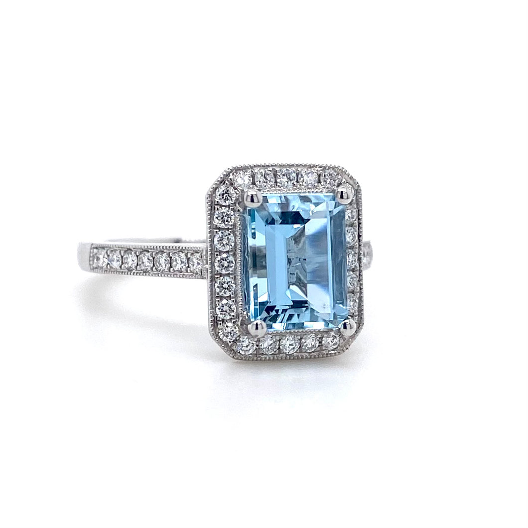 18ct White Gold, 1.55ct Aquamarine & Diamond Ring