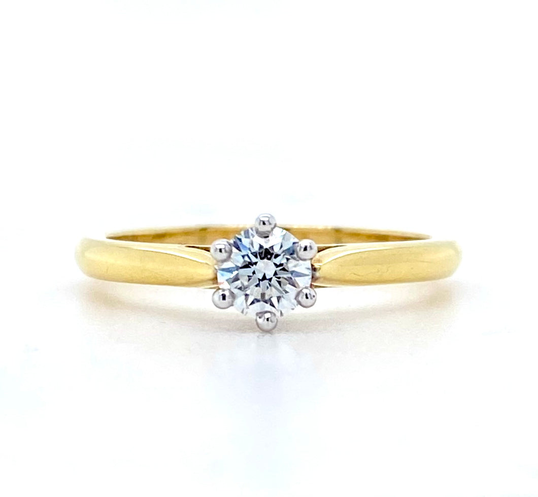 18ct Yellow & White Gold, 0.30ct F VS2 Diamond Ring