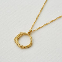 Load image into Gallery viewer, Plume Loop Necklace Necklace, 18ct Gold
